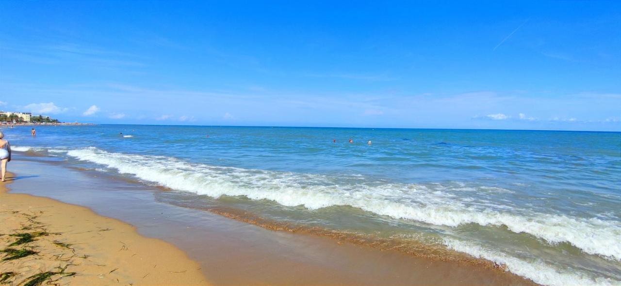 Apartamento Lagos Del Castillo By Denia Costa Ngoại thất bức ảnh